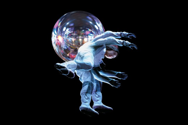 Ayoung Kim, Delivery Dancer’s Sphere, 2022.